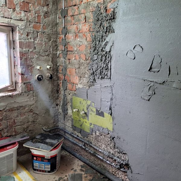 Bad im Altbau, Tutzing · 2023: Putzschienen
