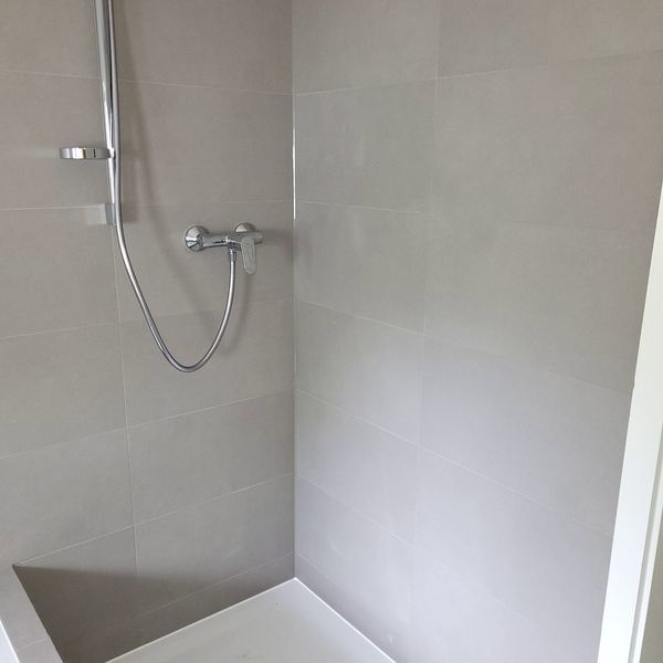 Bad im Altbau, Tutzing · 2023: Dusche