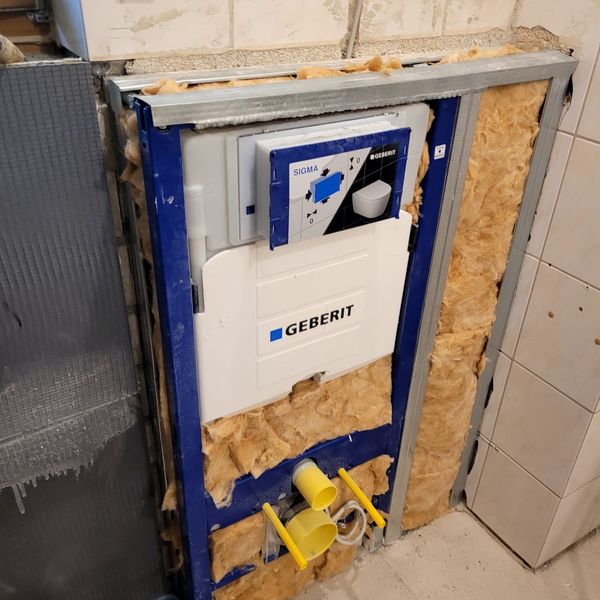 Badmodernisierung: Dusche statt Badewanne, Tutzing · 2024: Schallschutz