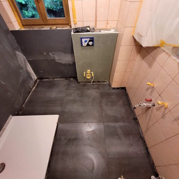 Badmodernisierung: Dusche statt Badewanne, Tutzing · 2024: Großformat