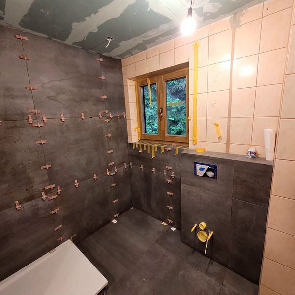 Badmodernisierung: Dusche statt Badewanne, Tutzing · 2024: Fast fertig