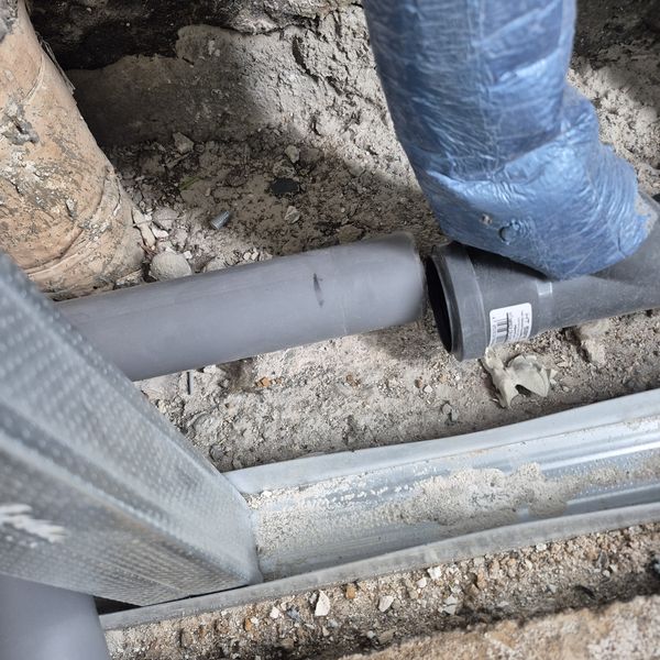 Kernsanierung einer Einraumwohnung, München · 2026: Abwasser